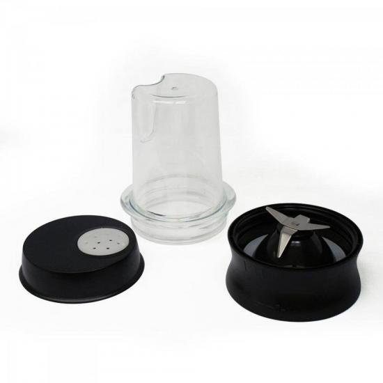 Multiprocessador PR1001V 820W 127V Vermelho MASTER CHEF por 0,00 à vista no boleto/pix ou parcele em até 1x sem juros. Compre na loja Mundomax!