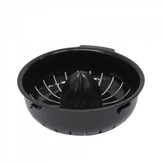 Multiprocessador PR1001V 820W 127V Vermelho MASTER CHEF por 0,00 à vista no boleto/pix ou parcele em até 1x sem juros. Compre na loja Mundomax!