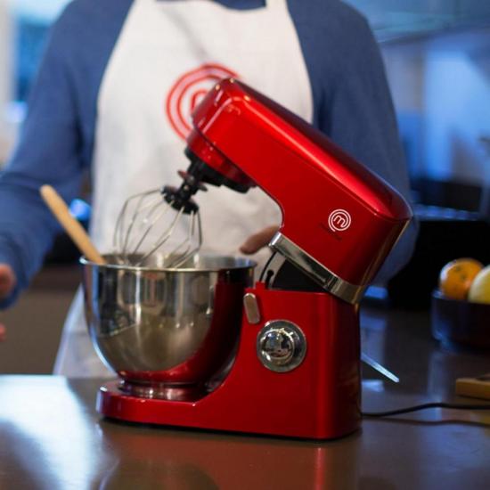 Batedeira Planetária 700W 220V BA1001V Vermelha MASTER CHEF por 496,90 à vista no boleto/pix ou parcele em até 10x sem juros. Compre na loja Mundomax!