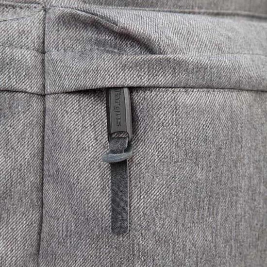 Mochila para Notebook 15.6\" Strata TSB93604 Cinza TARGUS por 0,00 à vista no boleto/pix ou parcele em até 1x sem juros. Compre na loja Mundomax!