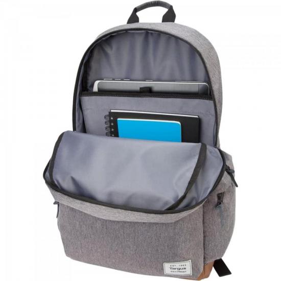Mochila para Notebook 15.6\" Strata TSB93604 Cinza TARGUS por 0,00 à vista no boleto/pix ou parcele em até 1x sem juros. Compre na loja Mundomax!