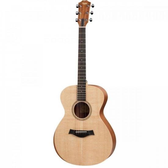 Violão TAYLOR Grand Concert Eletroacústico Aço Academy 12E Natural por 0,00 à vista no boleto/pix ou parcele em até 1x sem juros. Compre na loja Mundomax!