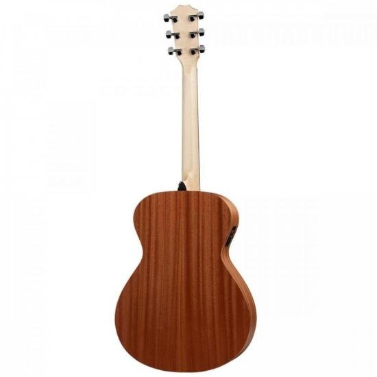 Violão TAYLOR Grand Concert Eletroacústico Aço Academy 12E Natural por 0,00 à vista no boleto/pix ou parcele em até 1x sem juros. Compre na loja Mundomax!