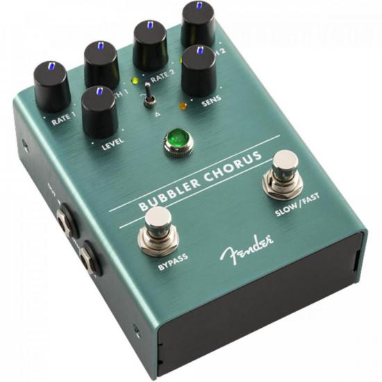 Pedal Analógico Bubbler Chorus FENDER por 1.407,90 à vista no boleto/pix ou parcele em até 12x sem juros. Compre na loja Mundomax!