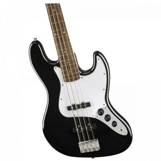 Contrabaixo SQUIER 4 Cordas Affinity J Bass Preto por 0,00 à vista no boleto/pix ou parcele em até 1x sem juros. Compre na loja Mundomax!