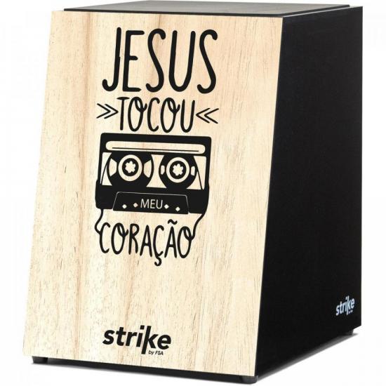 Cajon Acústico Inclinado Strike Heart SK4054 FSA por 0,00 à vista no boleto/pix ou parcele em até 1x sem juros. Compre na loja Mundomax!