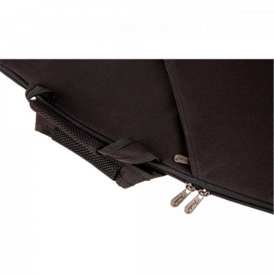 Capa para Contrabaixo FENDER Gig Bag FB405 Preta por 249,00 à vista no boleto/pix ou parcele em até 9x sem juros. Compre na loja Mundomax!
