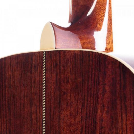 Violão Eletroacústico Redburn Rbc-ny2 Nylon por 1.305,90 à vista no boleto/pix ou parcele em até 12x sem juros. Compre na loja Mundomax!