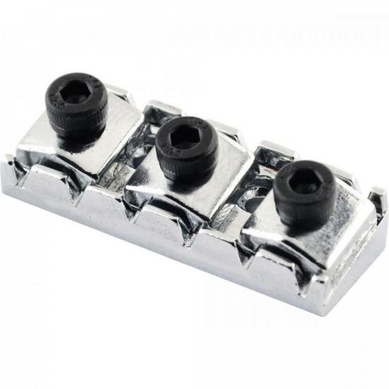 Trava Microafinação Para Pestana de Guitarra PL001CR Prata STRINBERG por 66,99 à vista no boleto/pix ou parcele em até 2x sem juros. Compre na loja Mundomax!