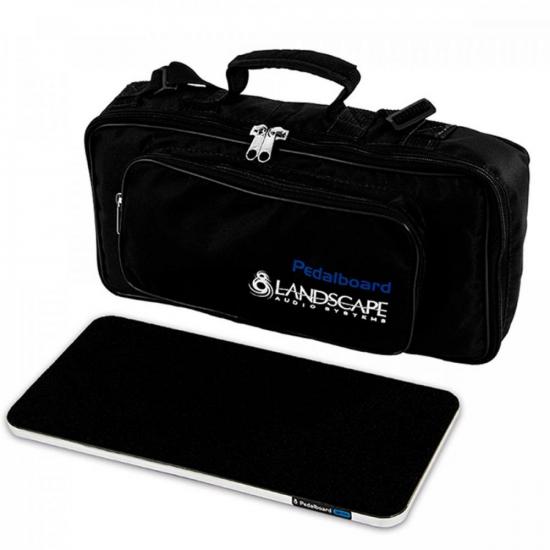 Pedalboard Soft Bag SB100 Preto LANDSCAPE por 0,00 à vista no boleto/pix ou parcele em até 1x sem juros. Compre na loja Mundomax!