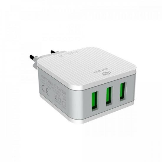 Carregador Universal AC/USB 3 Portas UC-315 Branco C3Tech por 41,99 à vista no boleto/pix ou parcele em até 1x sem juros. Compre na loja Mundomax!