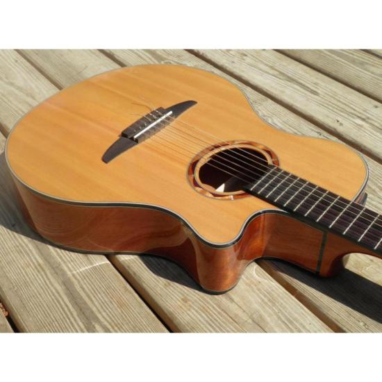 Violão Yamaha NTX3 Eletroacústico Nylon Natural por 9.374,99 à vista no boleto/pix ou parcele em até 12x sem juros. Compre na loja Mundomax!