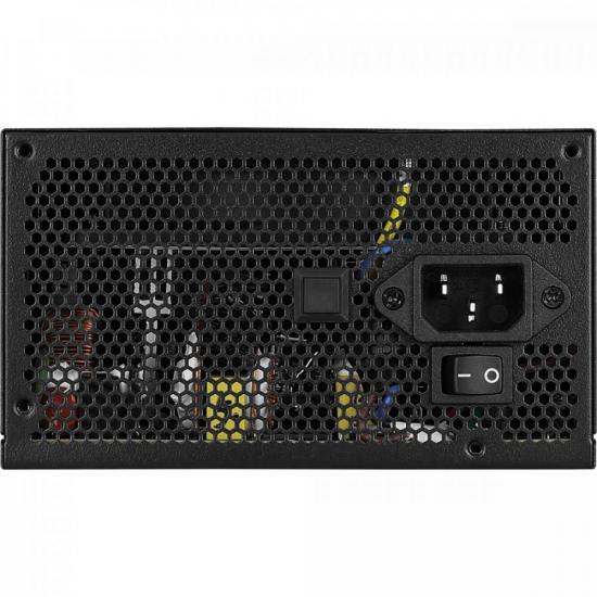 Fonte Gamer ATX Aerocool DORADO 650W 80 Plus Gold APFC por 599,00 à vista no boleto/pix ou parcele em até 10x sem juros. Compre na loja Mundomax!