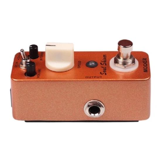 Pedal para Guitarra MOOER Msshiver Soul Shiver Bronze por 583,00 à vista no boleto/pix ou parcele em até 10x sem juros. Compre na loja Mundomax!