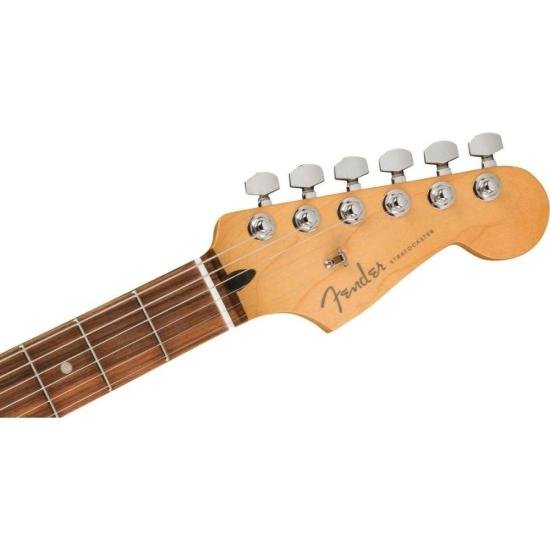 Guitarra Fender Stratocaster Player Plus Aged Candy Apple Red por 11.199,99 à vista no boleto/pix ou parcele em até 12x sem juros. Compre na loja Mundomax!