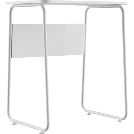 Mesa Compacta Para Computador New Job Branca Multivisão por 159,00 à vista no boleto/pix ou parcele em até 6x sem juros. Compre na loja Mundomax!