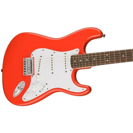 Guitarra Stratocaster Squier Bullet HT Fiesta Red por 1.718,90 à vista no boleto/pix ou parcele em até 12x sem juros. Compre na loja Mundomax!