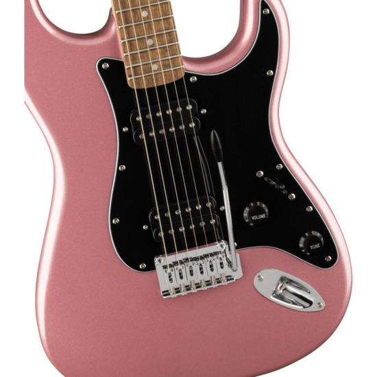 Guitarra Squier Stratocaster Series Affinity HH Burgundy Mist por 3.099,99 à vista no boleto/pix ou parcele em até 12x sem juros. Compre na loja Mundomax!