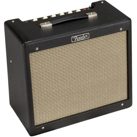 Cubo Fender Blues Junior IV por 9.483,00 à vista no boleto/pix ou parcele em até 12x sem juros. Compre na loja Mundomax!