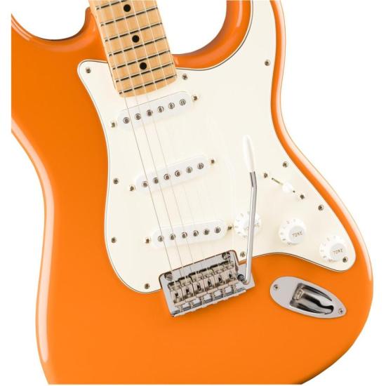 Guitarra Fender Stratocaster MN Player Laranja por 7.440,90 à vista no boleto/pix ou parcele em até 12x sem juros. Compre na loja Mundomax!