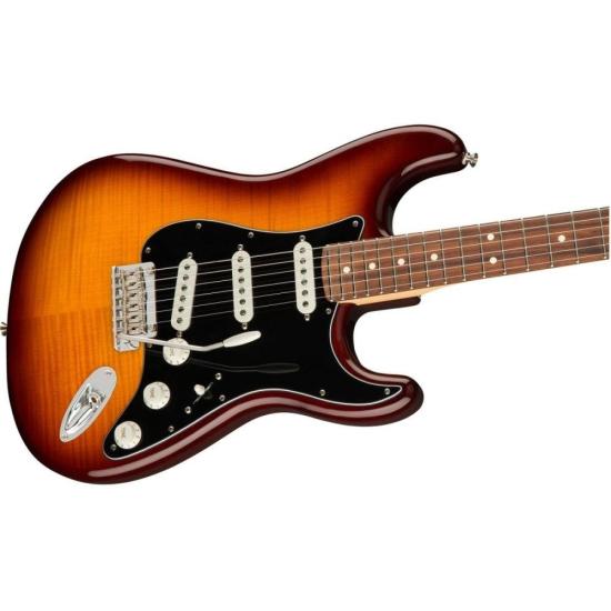 Guitarra Fender Stratocaster Plus Top Tobacco Burst por 7.199,99 à vista no boleto/pix ou parcele em até 12x sem juros. Compre na loja Mundomax!