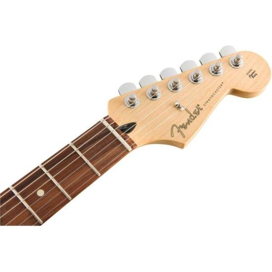 Guitarra Fender Stratocaster Plus Top Tobacco Burst por 7.199,99 à vista no boleto/pix ou parcele em até 12x sem juros. Compre na loja Mundomax!
