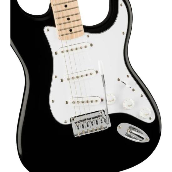 Guitarra Squier Stratocaster Series Affinity Preta por 2.699,00 à vista no boleto/pix ou parcele em até 12x sem juros. Compre na loja Mundomax!