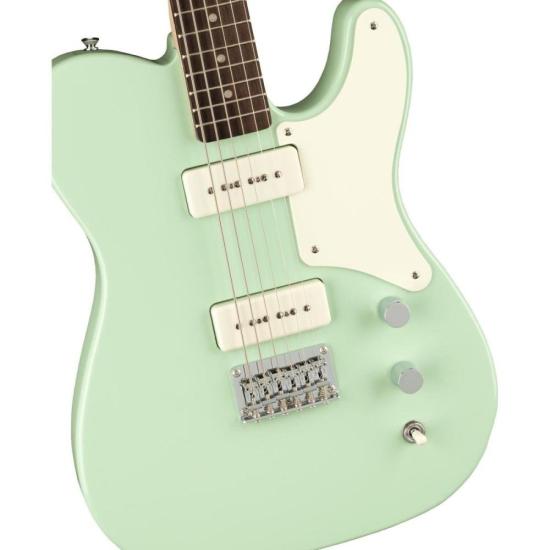 Guitarra Squier Telecaster Paranormal Baritone Cabronita Surf Green por 4.199,99 à vista no boleto/pix ou parcele em até 12x sem juros. Compre na loja Mundomax!