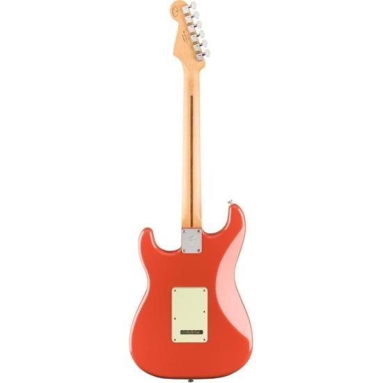 Guitarra Fender Player Fiesta Strat Red Ltd por 7.690,00 à vista no boleto/pix ou parcele em até 12x sem juros. Compre na loja Mundomax!