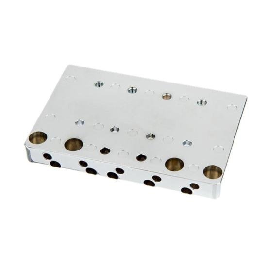 Ponte Fender Himass Bass 5c Wide Assembly por 499,99 à vista no boleto/pix ou parcele em até 10x sem juros. Compre na loja Mundomax!