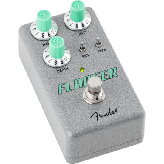 Pedal Fender Hammertone Flanger por 999,00 à vista no boleto/pix ou parcele em até 10x sem juros. Compre na loja Mundomax!