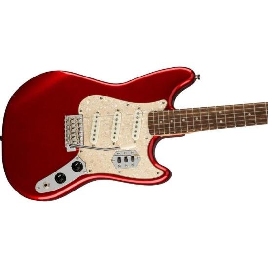 Guitarra Squier Paranormal Cyclone Car por 3.899,99 à vista no boleto/pix ou parcele em até 12x sem juros. Compre na loja Mundomax!