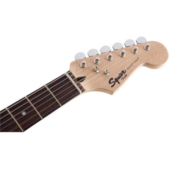 Guitarra Squier Strat Bullet Black por 2.160,99 à vista no boleto/pix ou parcele em até 12x sem juros. Compre na loja Mundomax!