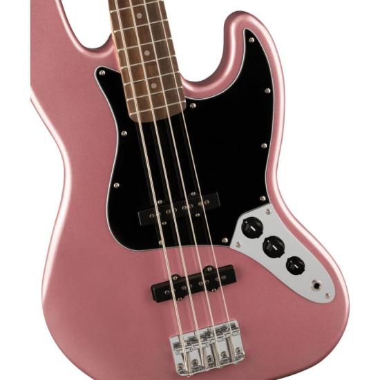 Contrabaixo Squier Affinity Series Jazz Bass Burgundy Mist por 2.999,00 à vista no boleto/pix ou parcele em até 12x sem juros. Compre na loja Mundomax!