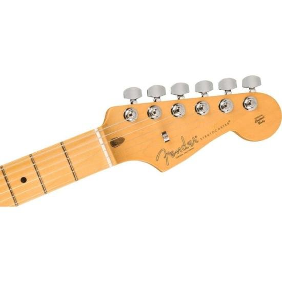 Guitarra Stratocaster Fender American Professional II Olympic White por 16.979,00 à vista no boleto/pix ou parcele em até 12x sem juros. Compre na loja Mundomax!