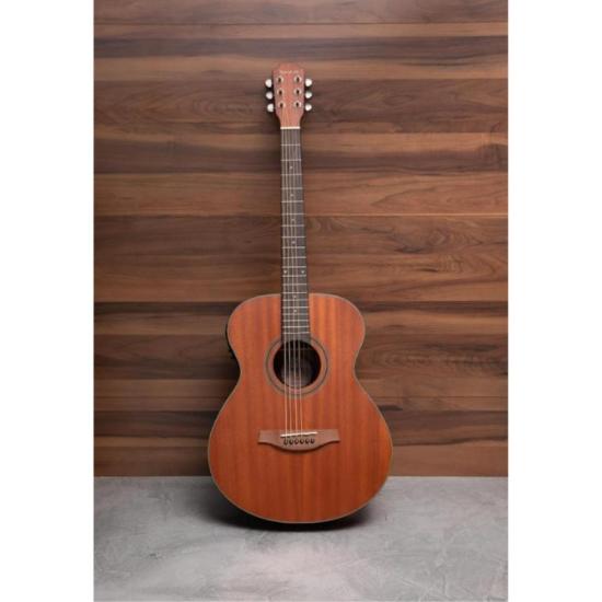Violão Elétroacústico Benson GFM100CE Natural Satin por 999,00 à vista no boleto/pix ou parcele em até 10x sem juros. Compre na loja Mundomax!