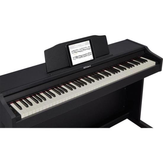 Piano Digital Roland RP-102 por 9.349,90 à vista no boleto/pix ou parcele em até 12x sem juros. Compre na loja Mundomax!