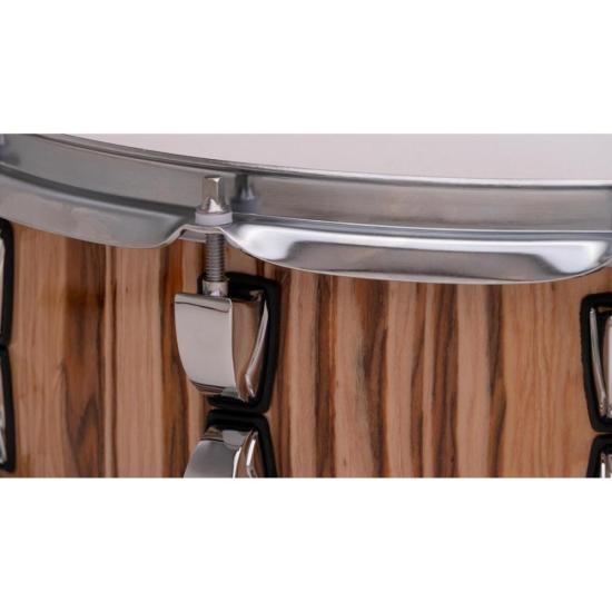 Caixa Odery Signature Robertinho Silva 14x5 por 1.389,99 à vista no boleto/pix ou parcele em até 12x sem juros. Compre na loja Mundomax!