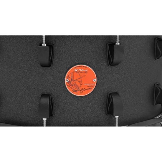 Caixa Odery Signature Alexandre Fininho 14x7,5 por 1.559,99 à vista no boleto/pix ou parcele em até 12x sem juros. Compre na loja Mundomax!