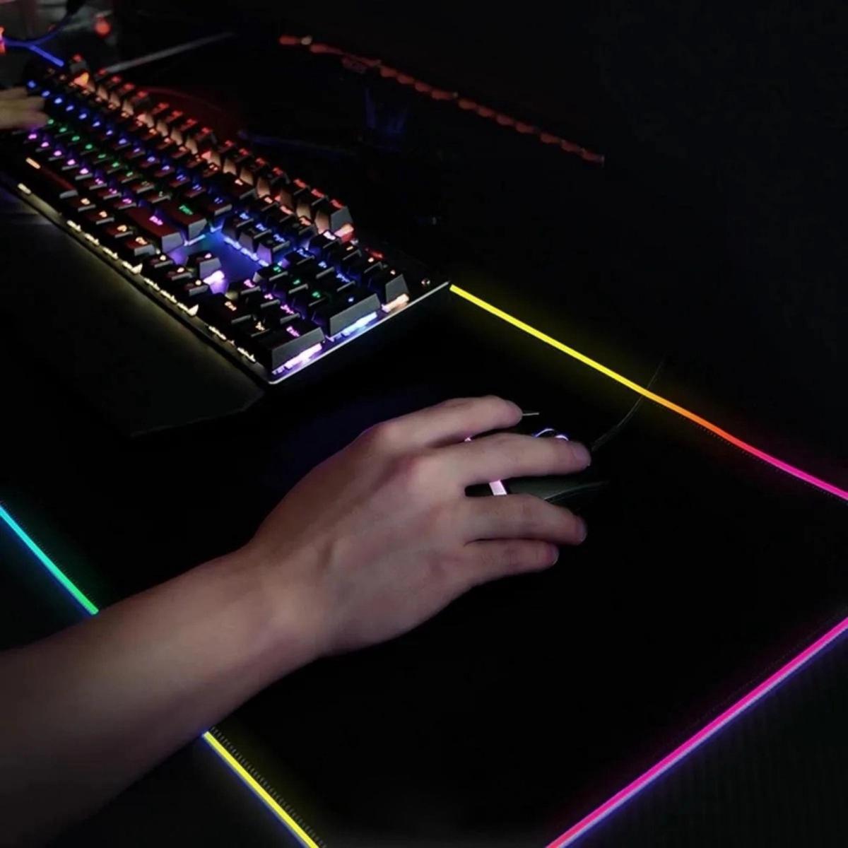 Mousepad Gamer Extra Grande Com Led Colorido MP-LED3080 Exbom