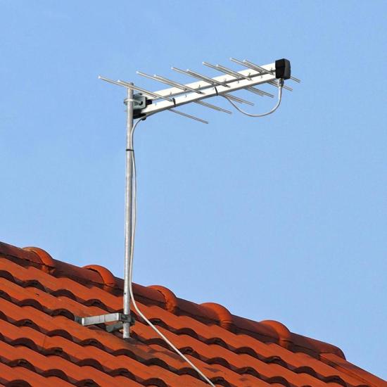 Antena Externa Log Para TV LU-20 Aquário por 45,00 à vista no boleto/pix ou parcele em até 1x sem juros. Compre na loja Mundomax!