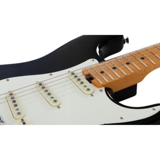 Guitarra Aria Pro II STG-57 Black por 2.903,00 à vista no boleto/pix ou parcele em até 12x sem juros. Compre na loja Mundomax!