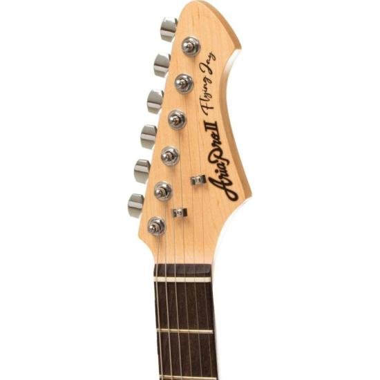 Guitarra Aria Pro II J-1 Black por 2.258,00 à vista no boleto/pix ou parcele em até 12x sem juros. Compre na loja Mundomax!