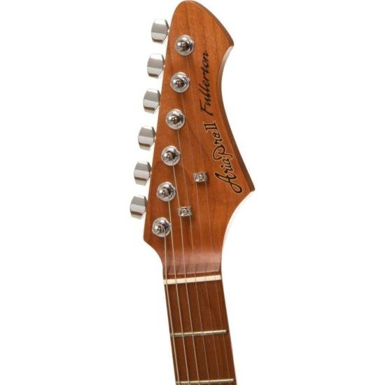 Guitarra Aria Pro II 714-MK2 Fullerton Ruby Red por 3.010,65 à vista no boleto/pix ou parcele em até 12x sem juros. Compre na loja Aria!