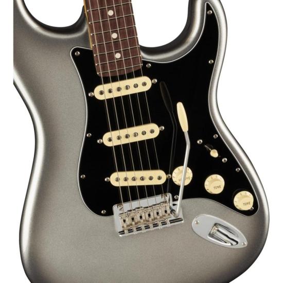 Guitarra Fender Stratocaster American Professional II Mercury  por 15.999,00 à vista no boleto/pix ou parcele em até 12x sem juros. Compre na loja Mundomax!
