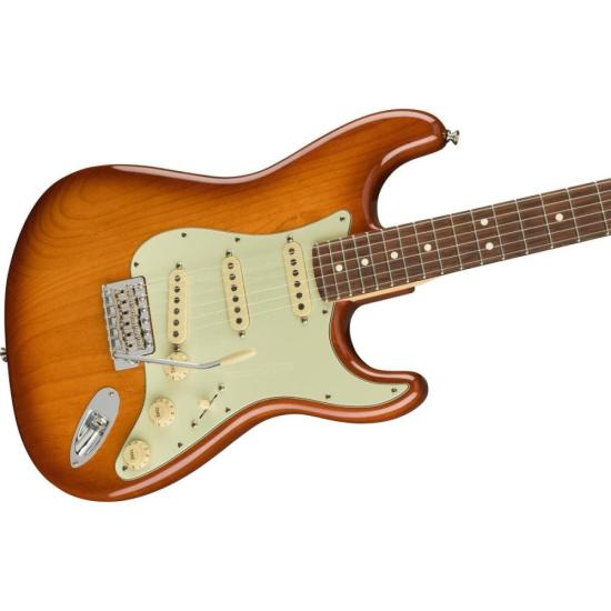 Guitarra Stratocaster Fender American Performer Honey Burst por 16.943,99 à vista no boleto/pix ou parcele em até 12x sem juros. Compre na loja Mundomax!
