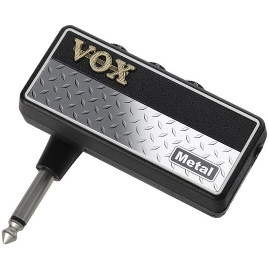 Descubra o novo amPLUG, amplificador de fone de ouvido VOX de segunda geração. Som claro, distorção valvulada e conexão direta à guitarra. 3 modos, 9 efeitos e controles personalizáveis. Compre agora