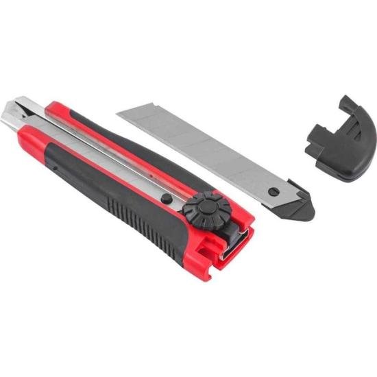 Estilete Largo 18mm Emborrachado Nove54 por 13,99 à vista no boleto/pix ou parcele em até 1x sem juros. Compre na loja Mundomax!