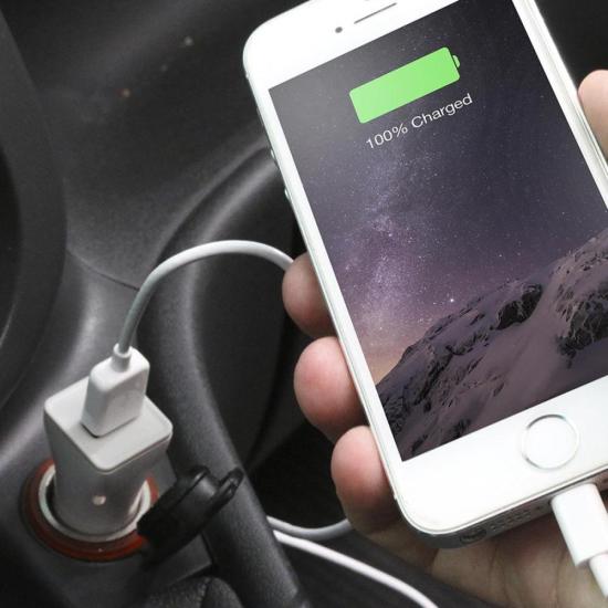 Carregador Veicular Universal USB 1A CC1SE Branco ELG por 22,00 à vista no boleto/pix ou parcele em até 1x sem juros. Compre na loja Mundomax!