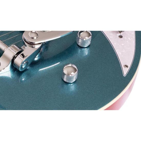 Guitarra Aria Pro II 212-MK2 Bowery Phantom Blue por 4.043,00 à vista no boleto/pix ou parcele em até 12x sem juros. Compre na loja Mundomax!